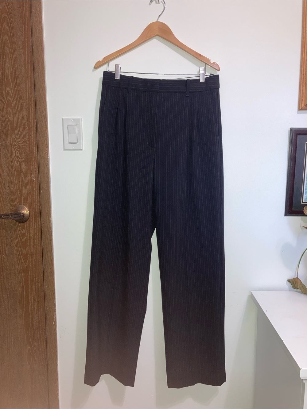 NWT The Effortless Pants Navy Blue pinstripe wide leg pants by Artizia size 10